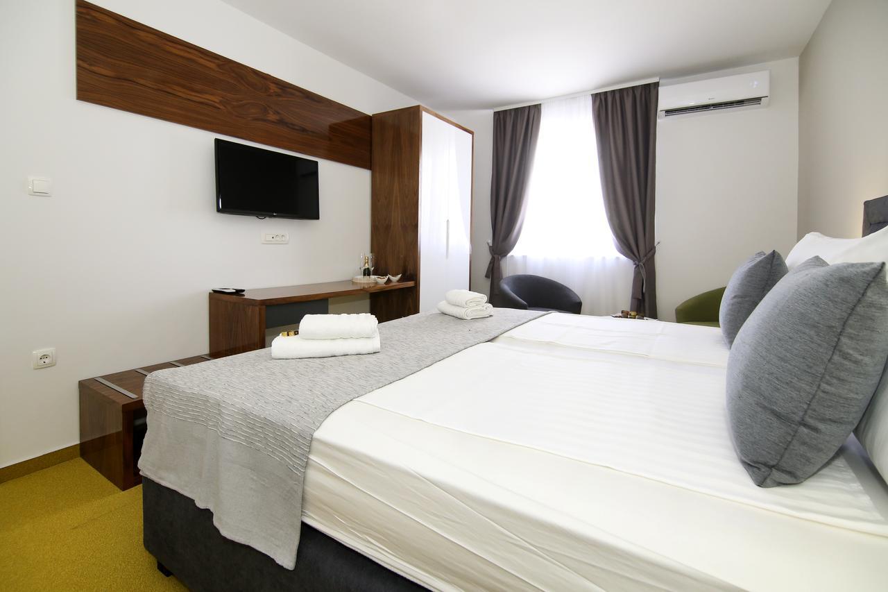 Maxim Rooms & Apartments Split Extérieur photo